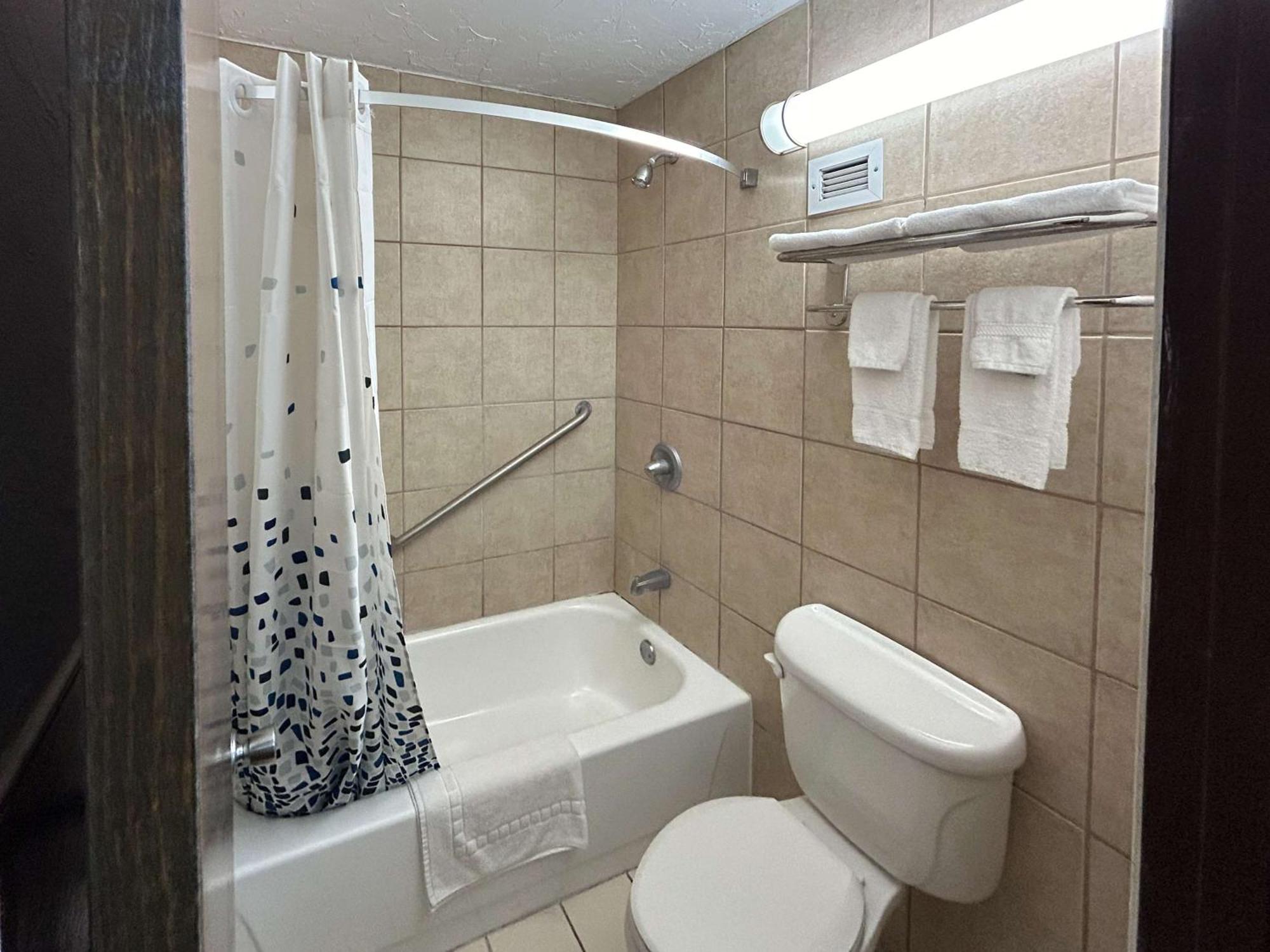 Motel 6 Ada Ok エクステリア 写真