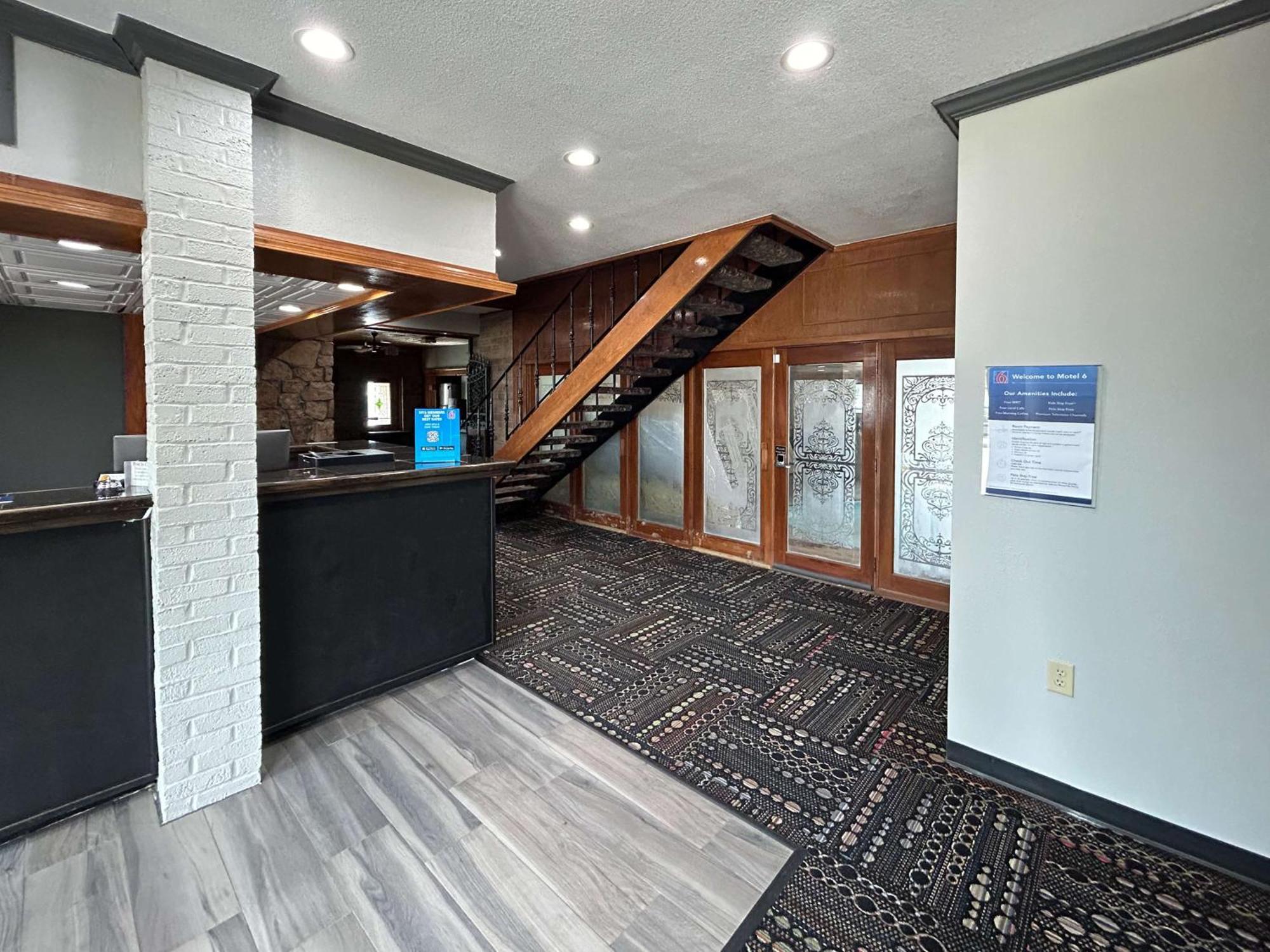 Motel 6 Ada Ok エクステリア 写真