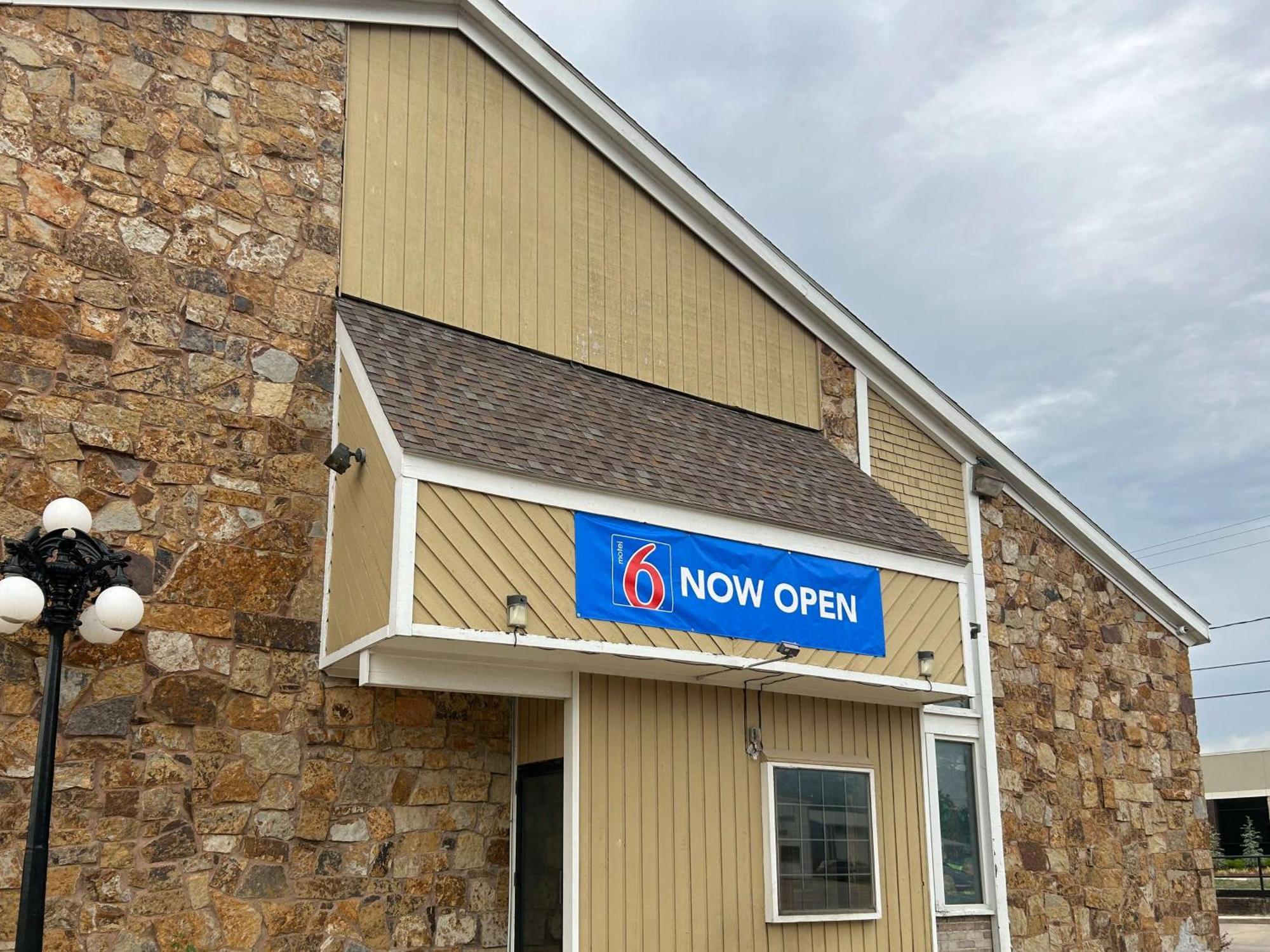 Motel 6 Ada Ok エクステリア 写真