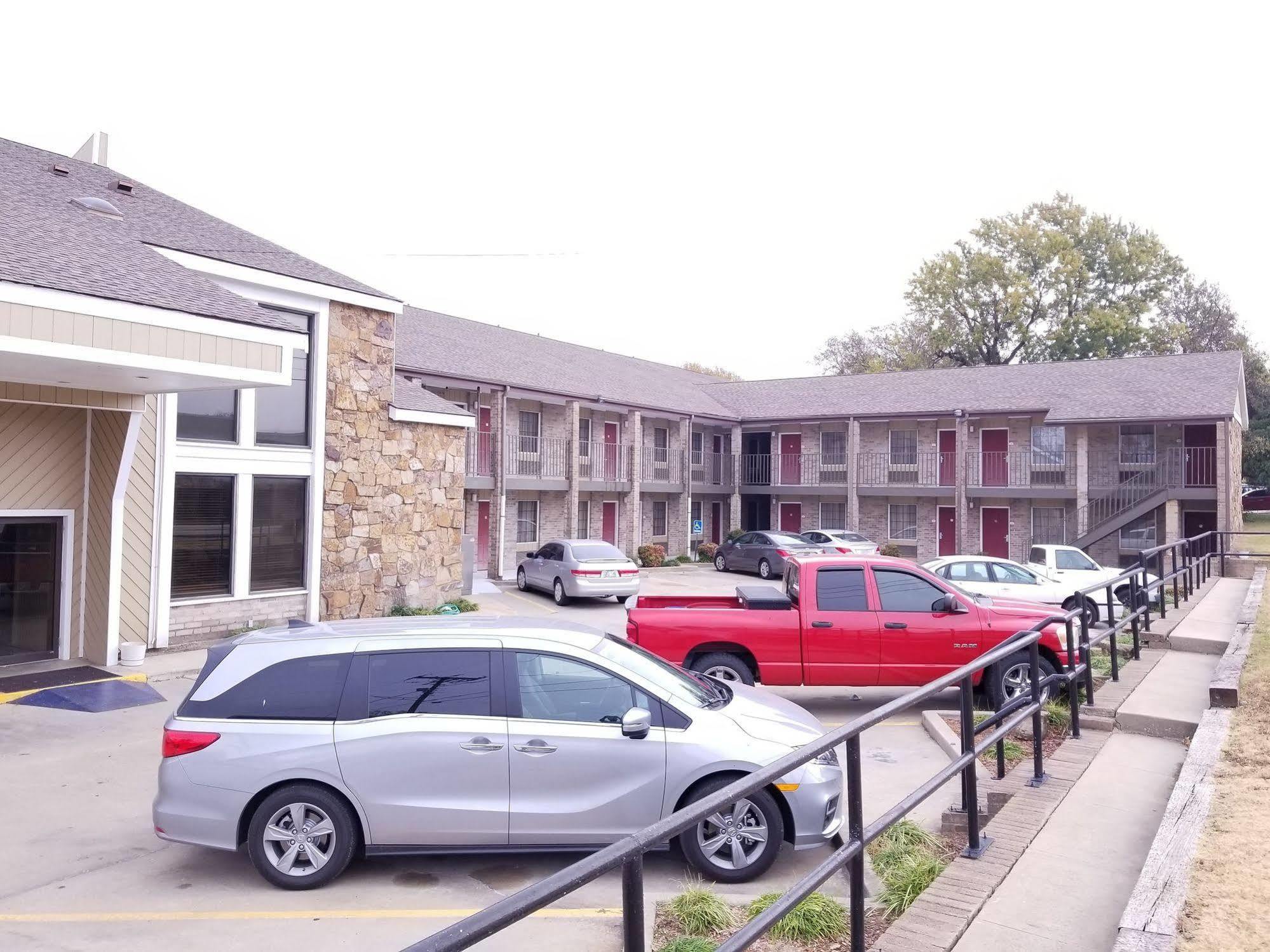 Motel 6 Ada Ok エクステリア 写真
